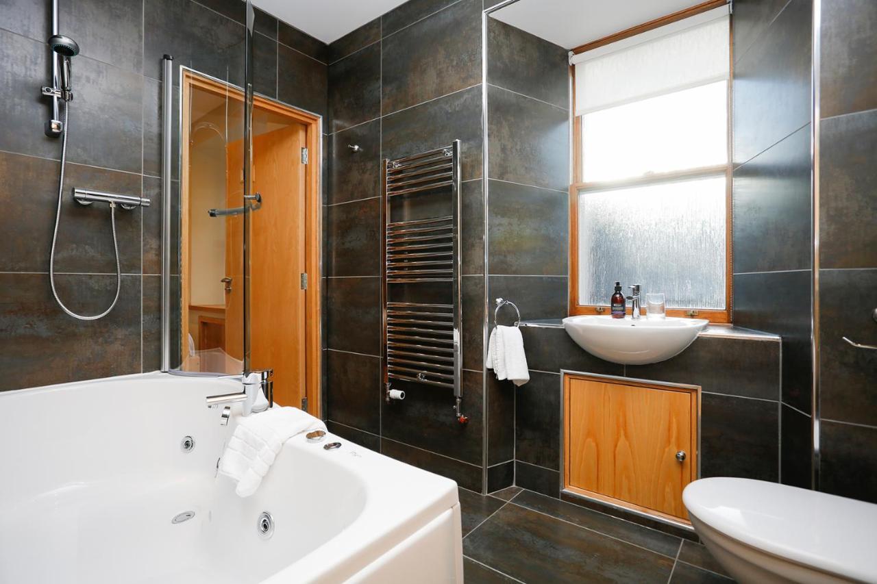 Joivy Unique Mezzanine Apartment In سانت أندروز المظهر الخارجي الصورة