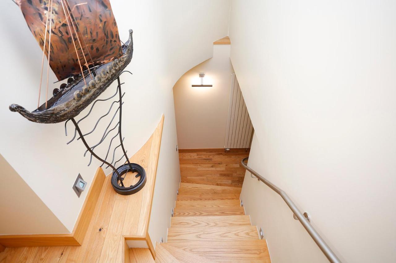 Joivy Unique Mezzanine Apartment In سانت أندروز المظهر الخارجي الصورة
