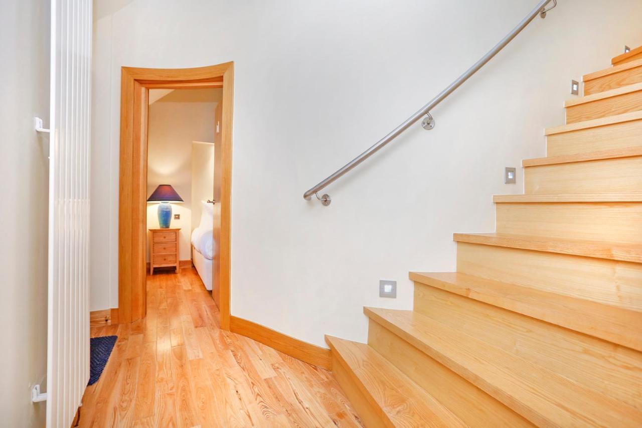 Joivy Unique Mezzanine Apartment In سانت أندروز المظهر الخارجي الصورة
